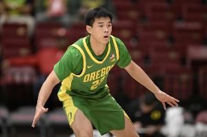 林葳首秀7中0!俄勒冈大学主帅:他还在适应 投丢几球后稍显犹豫 林葳首秀7中0!俄勒冈大学主帅:他还在适应 投丢几球后稍显犹豫